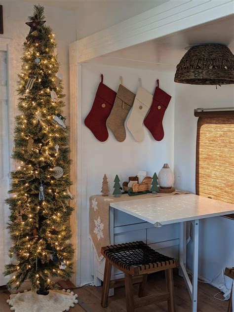 small house christmas decorating ideas